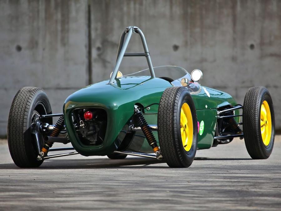  Lotus 18 1960 года  (фото 8 из 15)